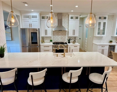 1586 Riesling Drive - Photo Thumbnail 1