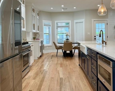 1586 Riesling Drive - Photo Thumbnail 4