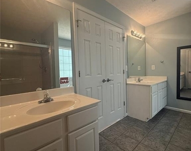 5059 Weatherstone Drive - Photo Thumbnail 31