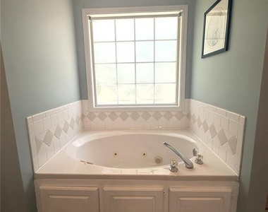 5059 Weatherstone Drive - Photo Thumbnail 28