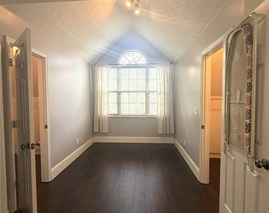 5059 Weatherstone Drive - Photo Thumbnail 25