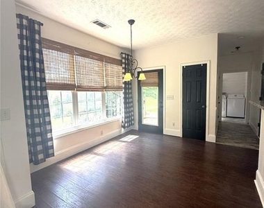 5059 Weatherstone Drive - Photo Thumbnail 12