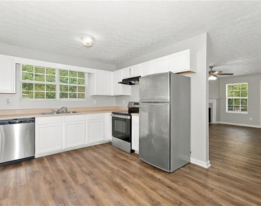 147 Woodwind Way - Photo Thumbnail 3