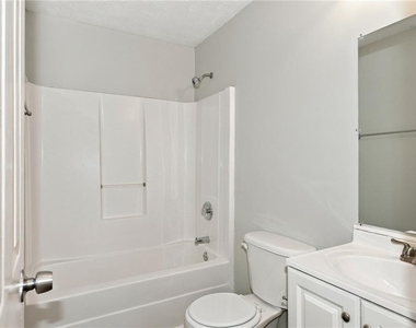 147 Woodwind Way - Photo Thumbnail 13