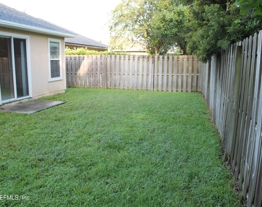 950 Wynfield Circle - Photo Thumbnail 19
