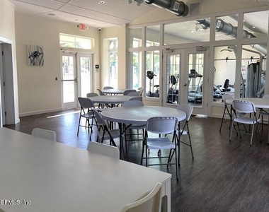 950 Wynfield Circle - Photo Thumbnail 25