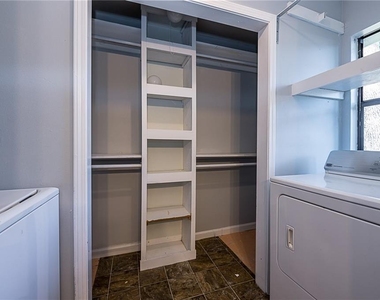 568 Stokeswood Avenue Se - Photo Thumbnail 5