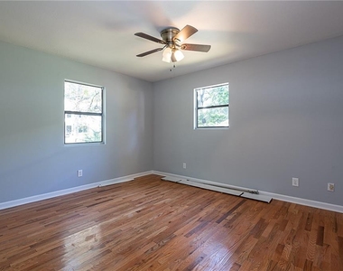 568 Stokeswood Avenue Se - Photo Thumbnail 10