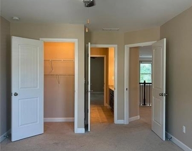 4470 Skylark Lane - Photo Thumbnail 62