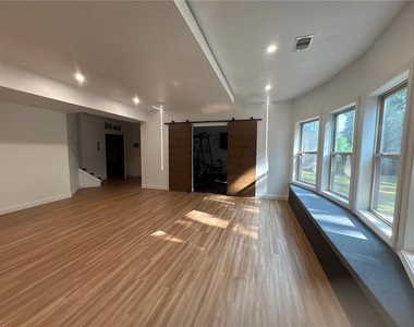 4470 Skylark Lane - Photo Thumbnail 47