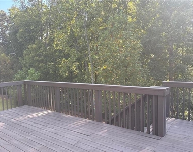 4470 Skylark Lane - Photo Thumbnail 76