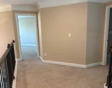 4470 Skylark Lane - Photo Thumbnail 33