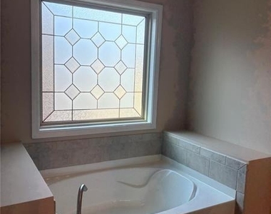 4470 Skylark Lane - Photo Thumbnail 77