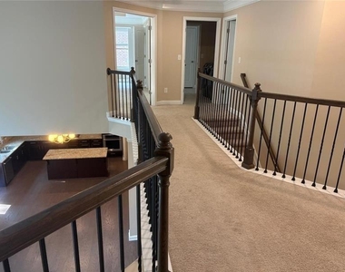 4470 Skylark Lane - Photo Thumbnail 46