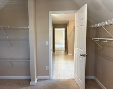4470 Skylark Lane - Photo Thumbnail 20