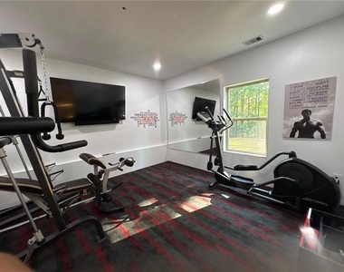 4470 Skylark Lane - Photo Thumbnail 19