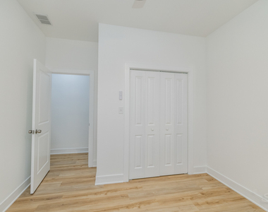 535 N Lawndale Avenue - Photo Thumbnail 1