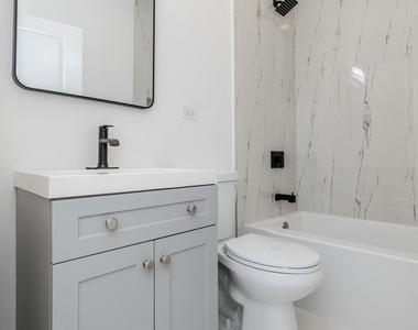 535 N Lawndale Avenue - Photo Thumbnail 2