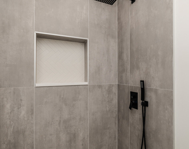 535 N Lawndale Avenue - Photo Thumbnail 4