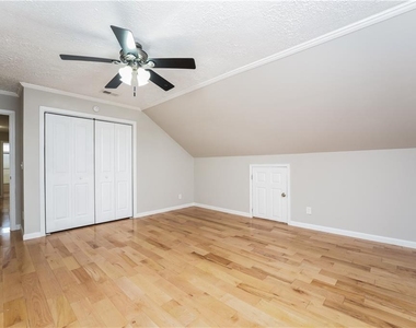 1681 Magnolia View Place - Photo Thumbnail 9