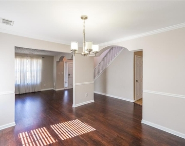 2470 Skylars Mill Way - Photo Thumbnail 10