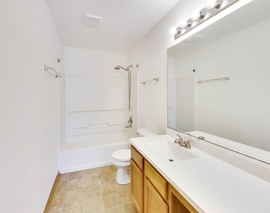 131 Springbrook Trail - Photo Thumbnail 17