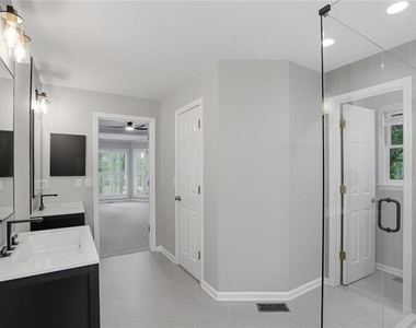 13 Bedford Ridge - Photo Thumbnail 7