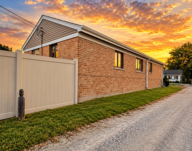 7852 Neenah Avenue - Photo Thumbnail 24
