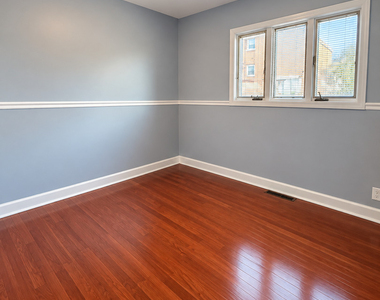 7852 Neenah Avenue - Photo Thumbnail 5