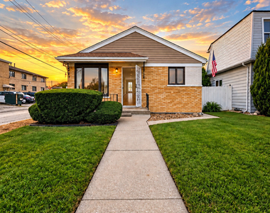7852 Neenah Avenue - Photo Thumbnail 1