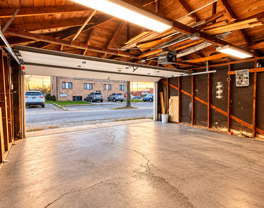 7852 Neenah Avenue - Photo Thumbnail 22