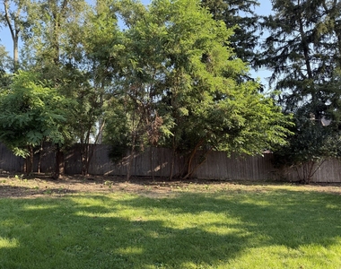 266 S Prospect Avenue - Photo Thumbnail 21