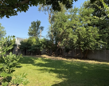 266 S Prospect Avenue - Photo Thumbnail 20