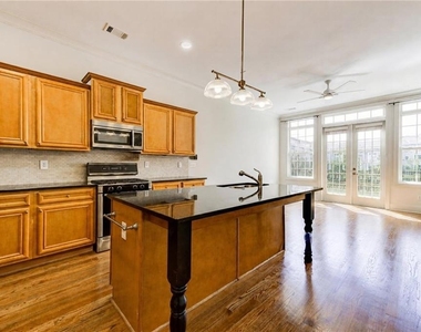 1422 Briarhaven Trail Ne - Photo Thumbnail 5