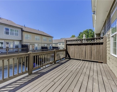 1422 Briarhaven Trail Ne - Photo Thumbnail 7