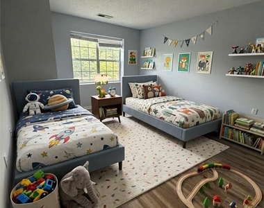 147 Primrose Drive - Photo Thumbnail 13