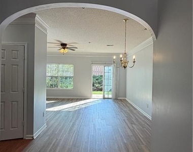 147 Primrose Drive - Photo Thumbnail 3