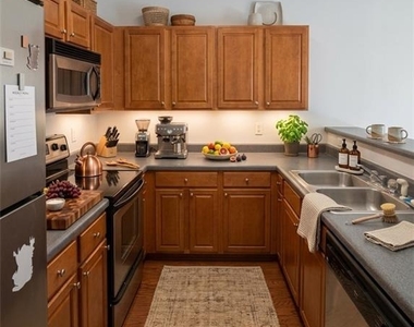147 Primrose Drive - Photo Thumbnail 4