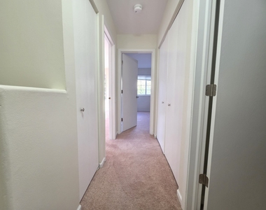338 Bunker Hill Circle - Photo Thumbnail 9