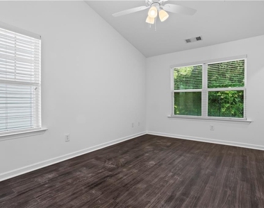 1108 Liberty Parkway Nw - Photo Thumbnail 17