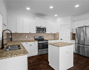 1108 Liberty Parkway Nw - Photo Thumbnail 10