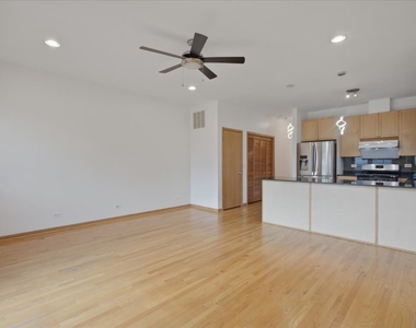 2911 S Farrell Street - Photo Thumbnail 6