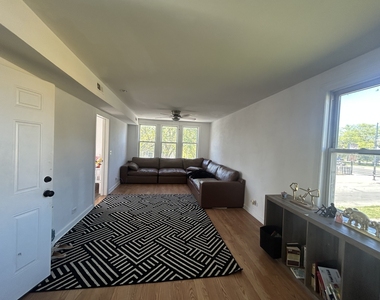 1561 E 93rd Street - Photo Thumbnail 2