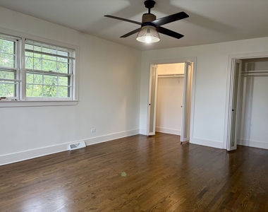2538 W Arthur Avenue - Photo Thumbnail 21