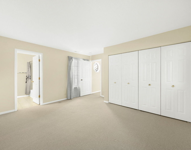 1081 Courtland Drive - Photo Thumbnail 6