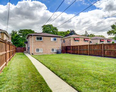 8504 S Calumet Avenue - Photo Thumbnail 28