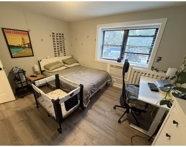 530 W Surf Street - Photo Thumbnail 14
