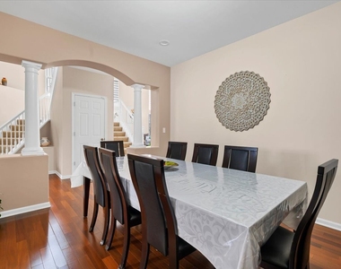 10355 Aldridge Drive - Photo Thumbnail 6