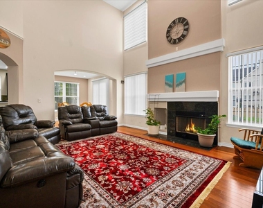 10355 Aldridge Drive - Photo Thumbnail 7