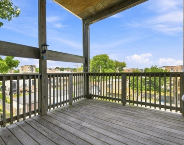 4834 S Prairie Avenue - Photo Thumbnail 24